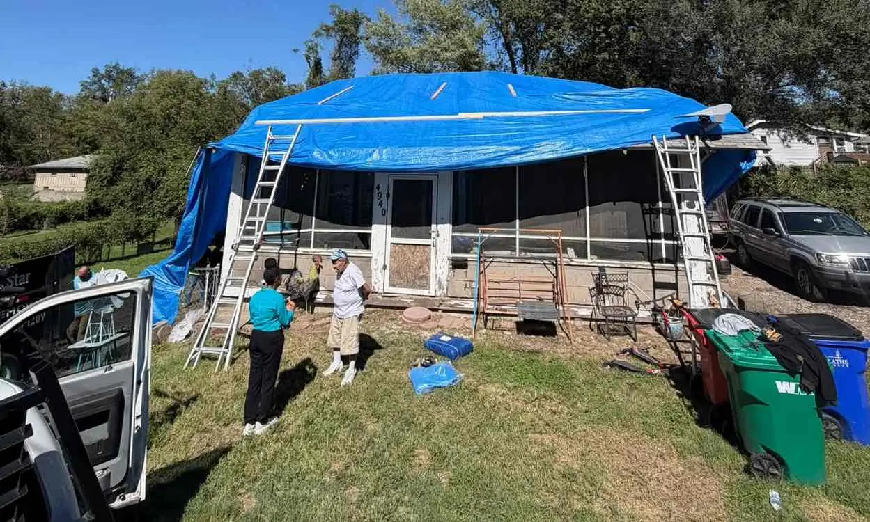 Strangers Bring Tarp, Lumber and Help After Kansas Tree Crushes Man's Roof