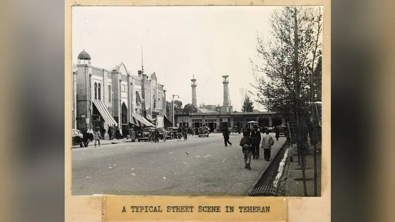 055 Street scene in Tehran - USACE-p15141coll5-9380